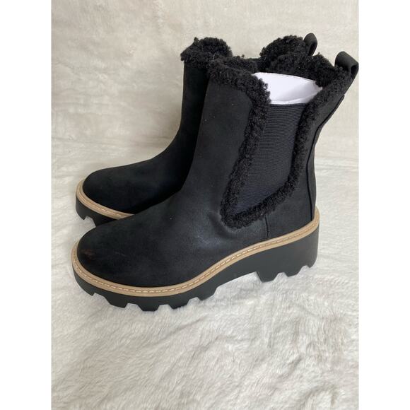Dolce Vita Vandi Cozy Lug-Sole Platform Booties - Picture 4 of 9